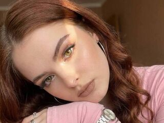 fingering cam slut LeoKluge