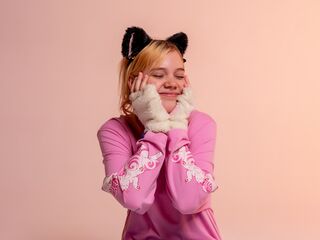 naked camgirl masturbating LisbethKimberlin
