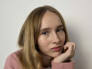 free sex cam LisetteMaupredi