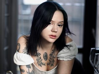 camgirl fingering pussy LollaBerry