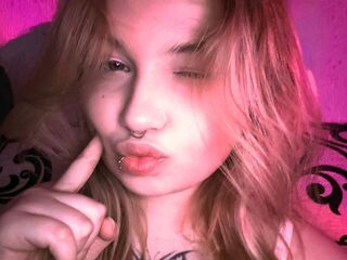 shaved pussy cam LucileSharples