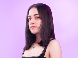 naughty cam girl masturbating LunaBelleth