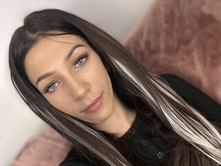 masturbating cam girl LunaVixen