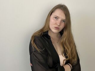 cam girl video MadalineMosman