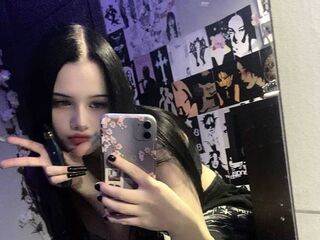 girl nude MaishaHanawalt