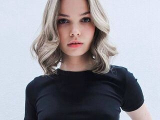 adult free chat MarielMessina