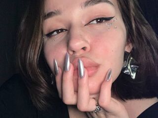 naked webcamgirl MarryTripis