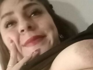 naked cam girl picture MiaFons