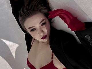 camgirl playing with sextoy MicheleKellys