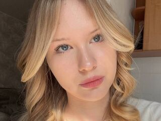 hot cam show NanceyMonteverde