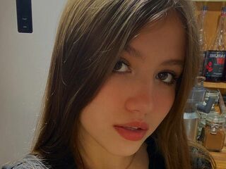 kinky webcam model NikaMilson