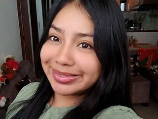 naked camgirl NoaBaker