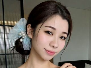 girl cam naked QinWeiwei