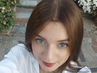 camgirl masturbating with vibrator RosaMunoz