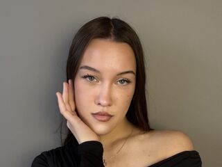 kinky webcam model RosannShrier