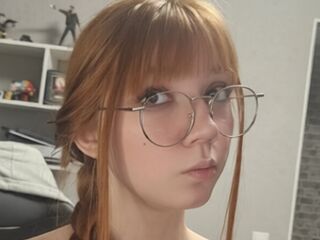 nude cam RozellaBouch
