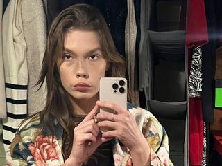 webcamgirl sexchat RubyRedkis