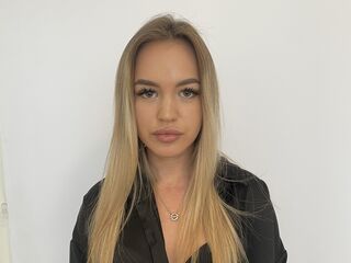 sexchat room SelenaDepaoli