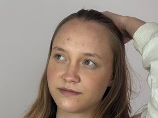 bedroom cam SharriDougan