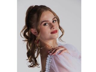 webcam striptease show SharriLangolf