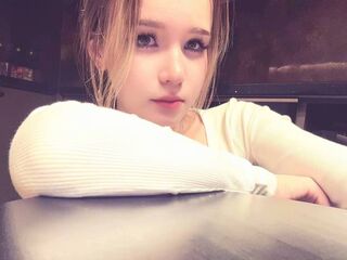 naked webcam girl photo ShenitaCoffey