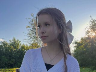 camwhore SophieBannington