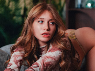 sexy webcamgirl pic TianaTinn