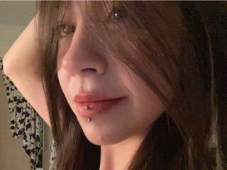 camgirl masturbating with vibrator VerniceFesler