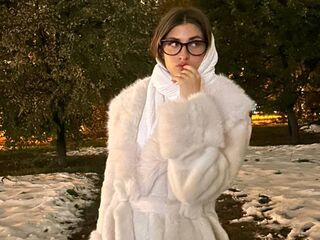 live porn cam YukoHazer
