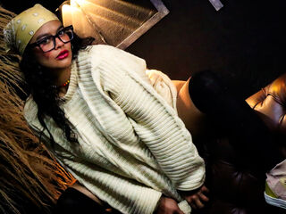 naked webcamgirl photo ZiaNoir